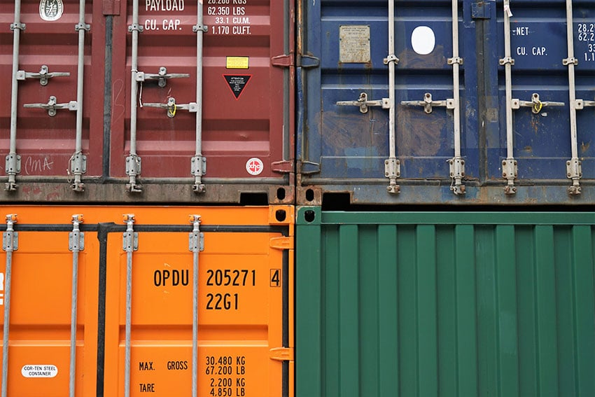 Border logistics to Laos